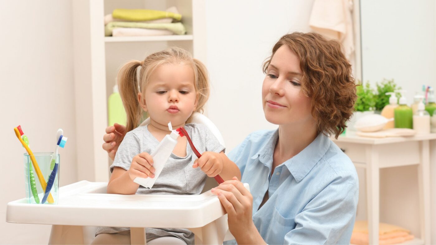 Top Tips for Teaching Kids to Brush and Floss